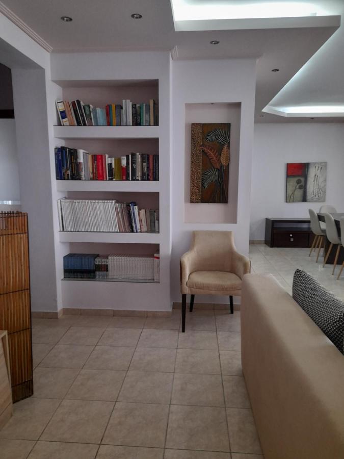 Athina'S House By The Sea Διαμέρισμα Néa Péramos Εξωτερικό φωτογραφία